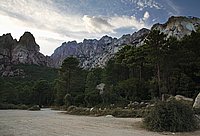 Parkplatz an der D268 zw. Col de Bavella und Bocca di Larone (bei den Cascades du Polischellu).JPG